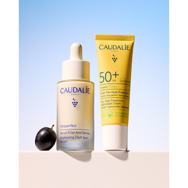 Caudalie Coffret Sérum Vinoperfect & Fluide Très Haute Protection SPF50+ | Parashop.com