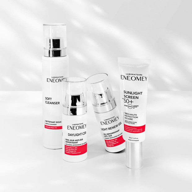 Sunlight Screen 50+ Très Haute Protection Solaire, 50ml